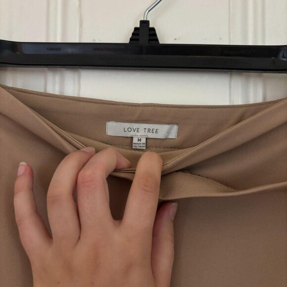 khaki skort - Picture 3 of 3